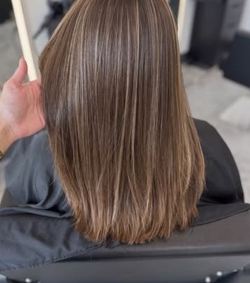 Root Coverage result at Opal & Ivy Salon Baton Rouge